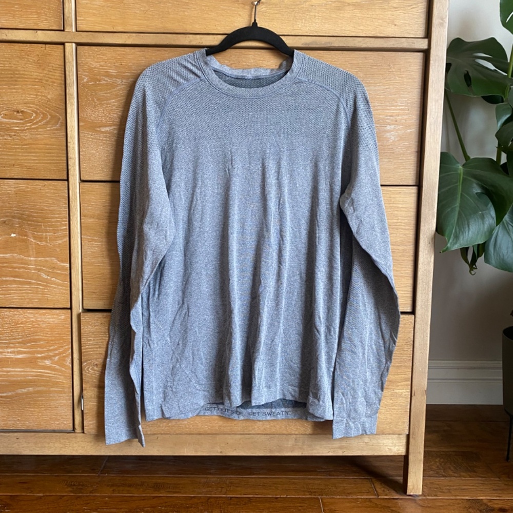 Lululemon Athletica Black Long Sleeve Tee - Picture 3 of 6